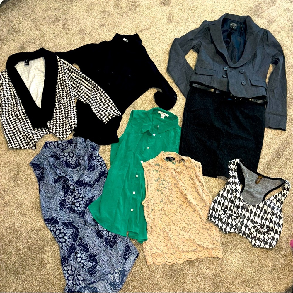 Size small business/ casual bundle